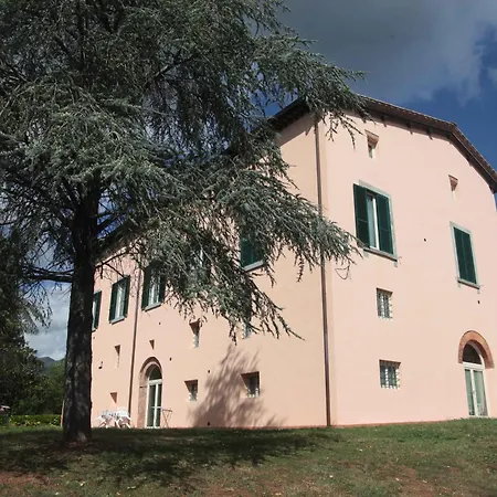 Torre Degli Onesti Bed & Breakfast Lucca