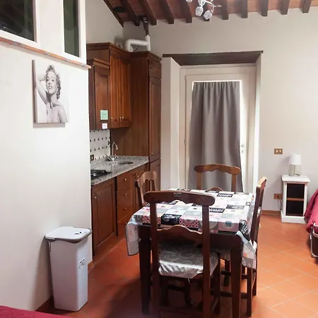 Torre Degli Onesti Bed & Breakfast 3*